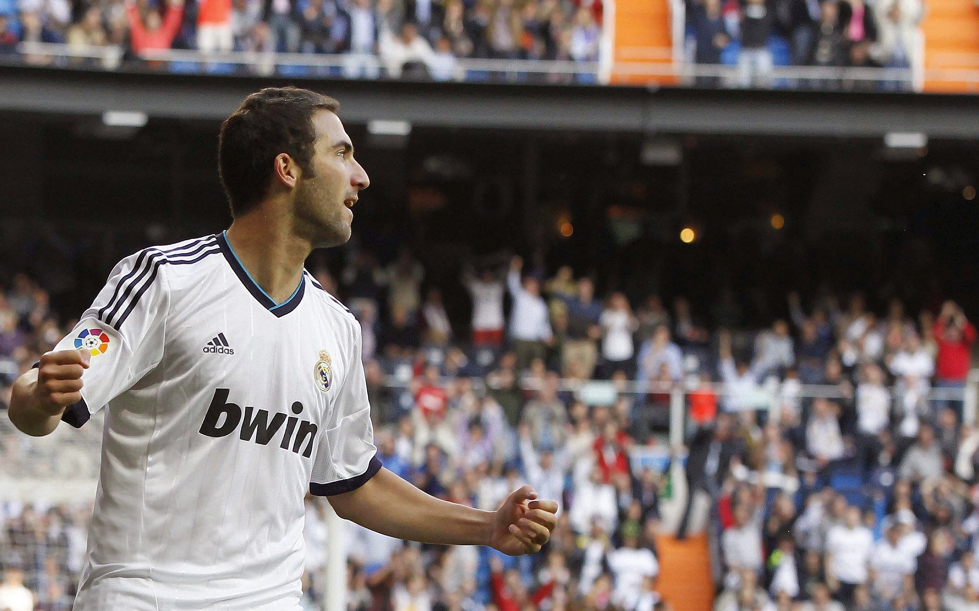 帕特森通过卓越的场上洞察力，为袋鼠队赢得比赛先机，帕特森 美国